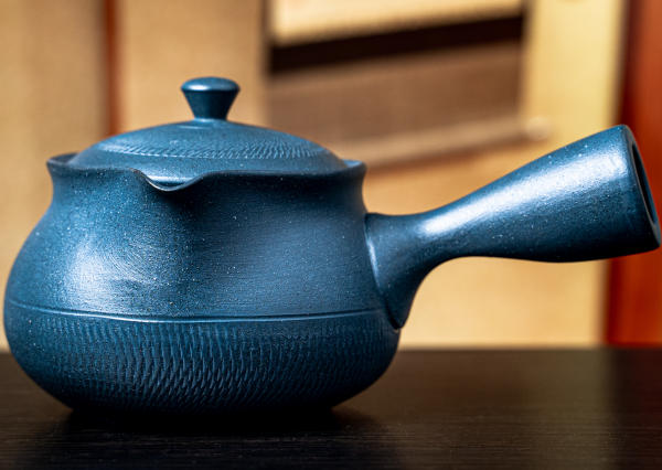 Japanese Kyusu Brewing Pot | 100% Made in Japan | Premium Quality Clay For Sale - Image 2